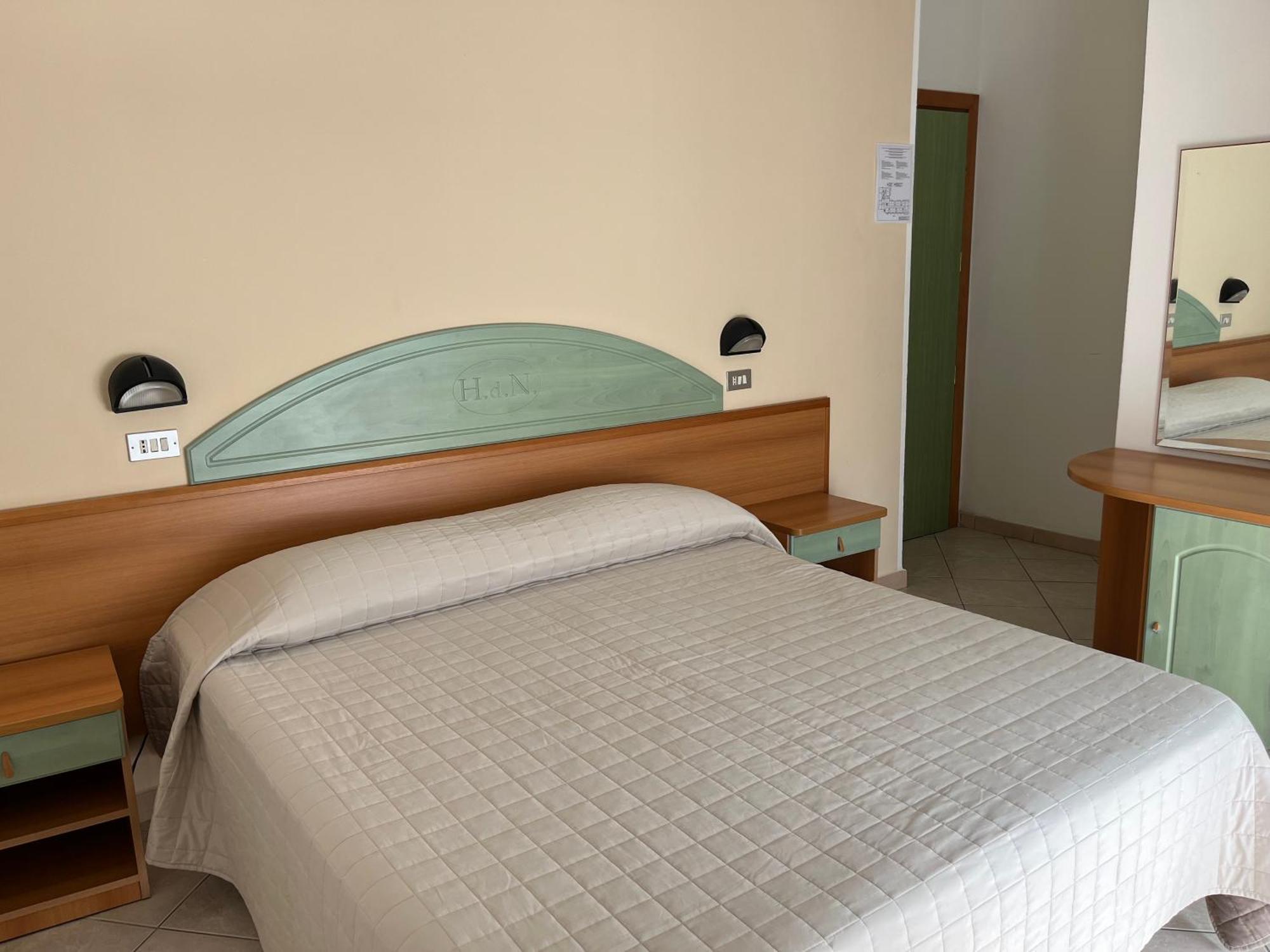Hotel Delle Nazioni Cesenatico Esterno foto