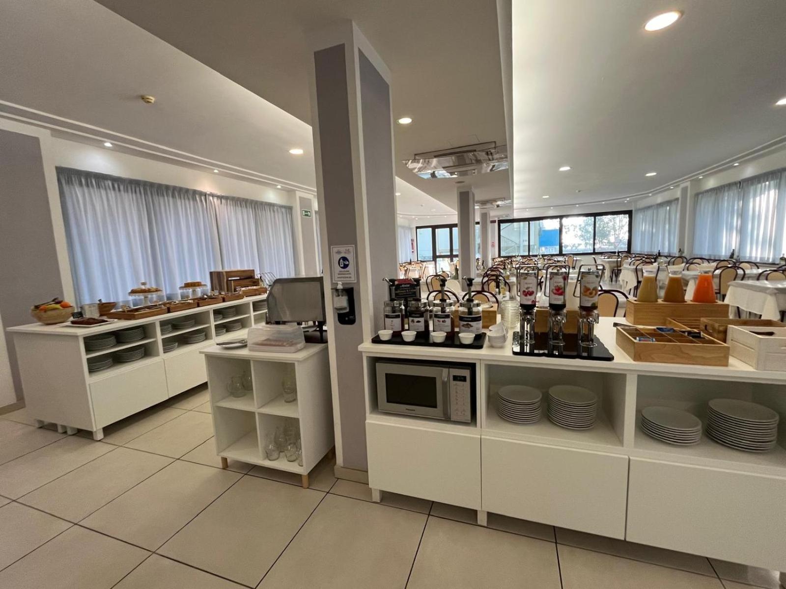 Hotel Delle Nazioni Cesenatico Esterno foto