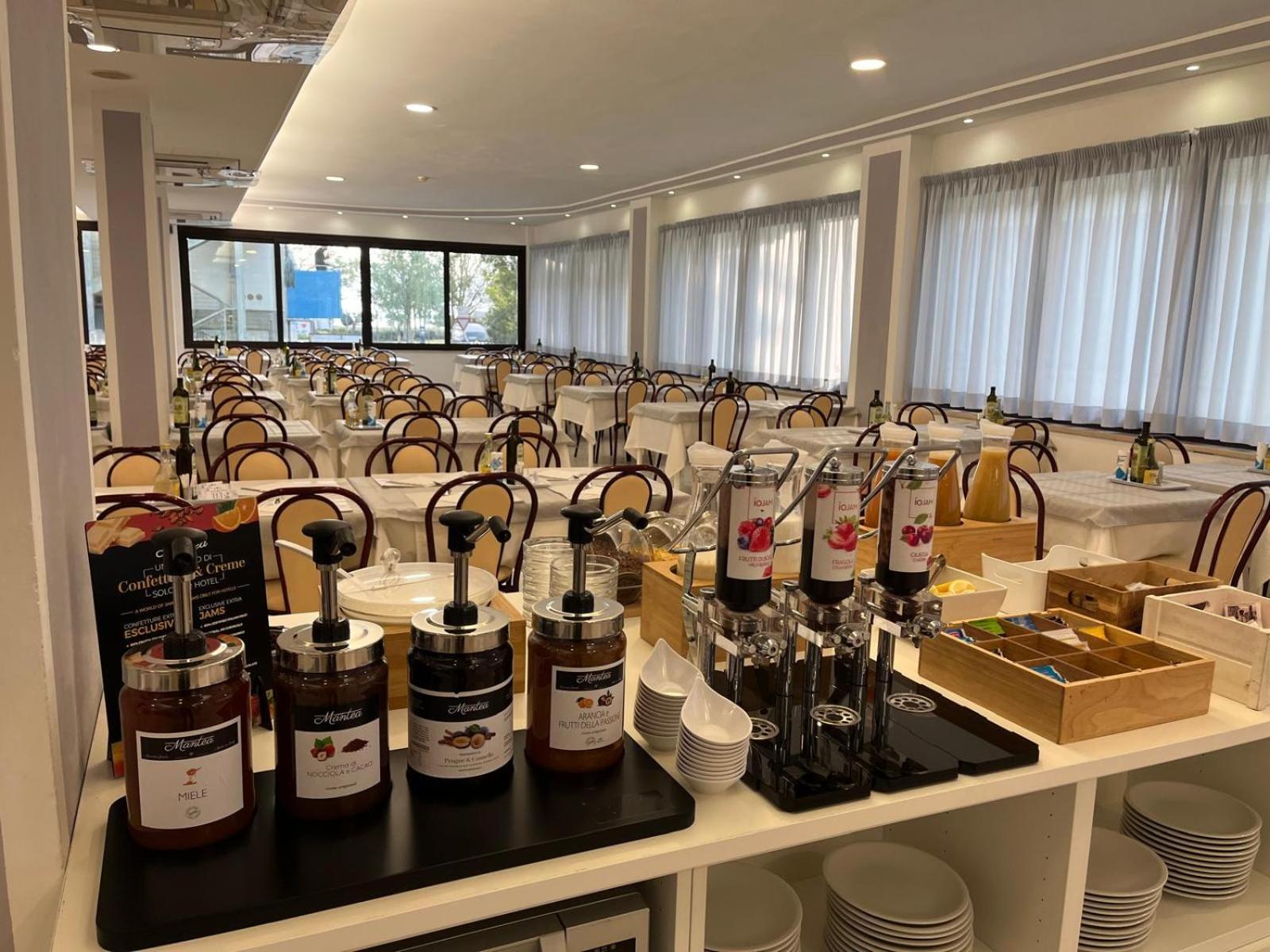 Hotel Delle Nazioni Cesenatico Esterno foto