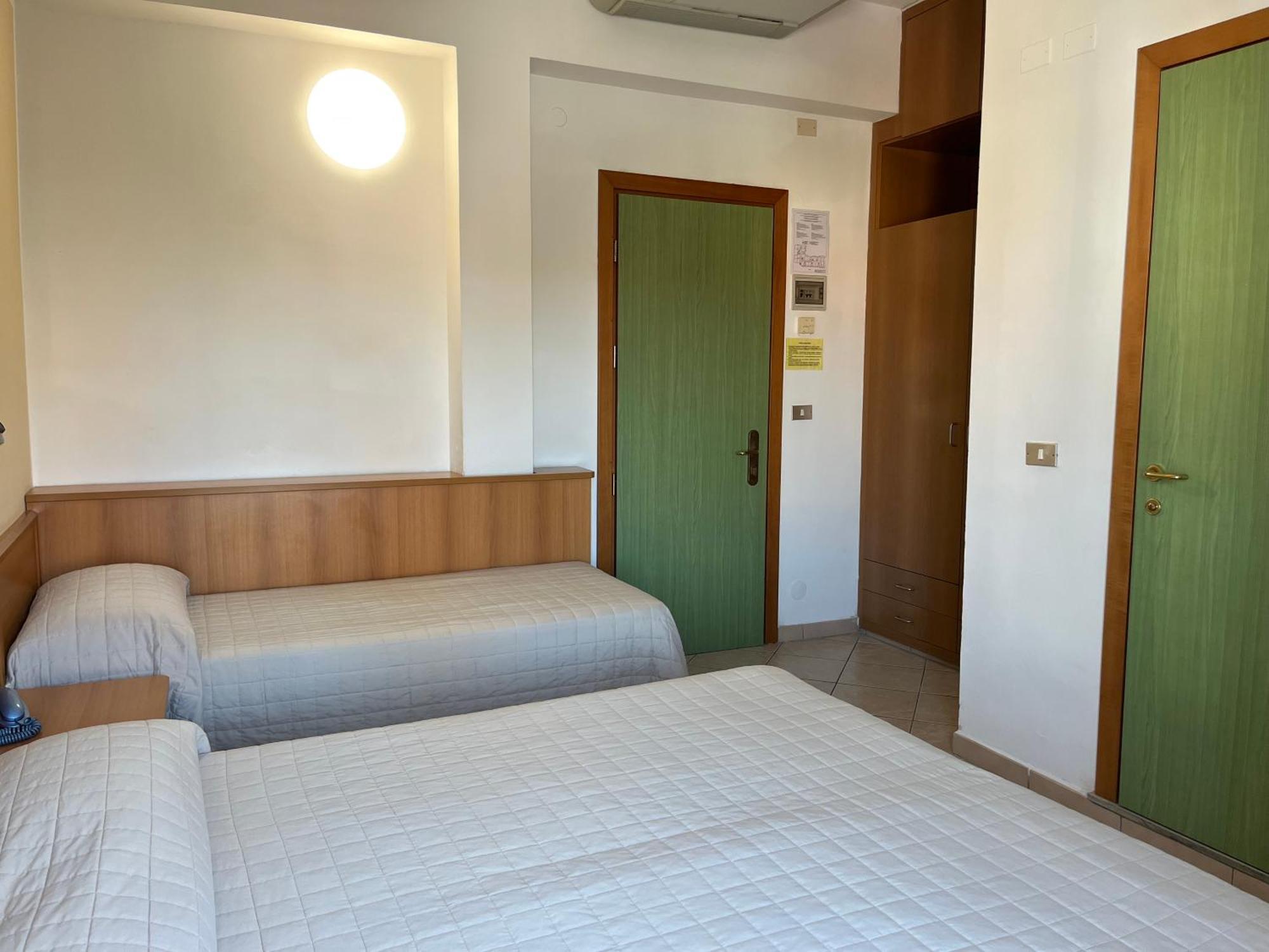 Hotel Delle Nazioni Cesenatico Esterno foto